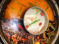 -渝涯重庆豆花老火锅(中赢国际店)