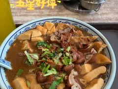 卤煮火烧-门框胡同百年卤煮(新街口店)