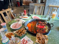 -五里关火锅(上海鑫耀·光环Live店)