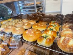 -沁屋面包店(人民东路店)