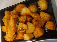 -肥肥虾庄·金牌油焖大虾(沙湖店)