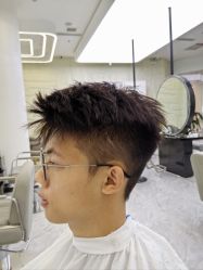 -慕名造型