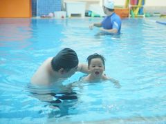 -戊辰亲子游泳俱乐部