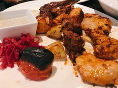 -Efes Turkish & Mediterranean Cuisine 艾菲斯餐厅(陆家嘴店)
