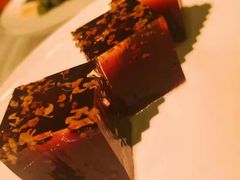 黑枸杞桂花糕-金轩中餐厅 Jin Xuan(浦东丽思卡尔顿酒店)