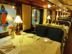 -火车头法国西餐厅