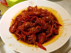 -茸梅路右拐龙虾-农家菜(松江店)
