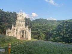 -龙凤山庄影视度假村