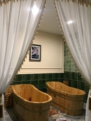 -静博士养生美容连锁