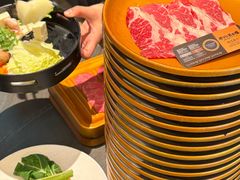 -牛YO寿喜烧·铁板烧和牛火锅自助(市府恒隆店)