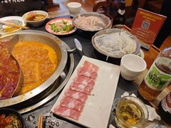 -沸炉重庆老火锅(军事博物馆店)