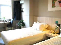 客房2-锦江之星(西安大雁塔小寨地铁站店)