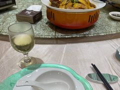 -东豪园林海鲜酒家(南港路辅路店)