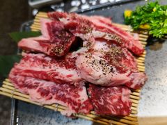 -黑牛の場烤肉(摩天活力城店)