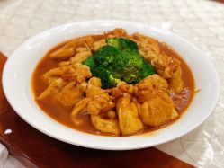 -三寓宾馆宴会厅