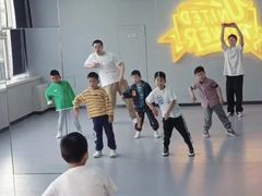 -U.P流行舞蹈文化艺术中心(财富星座店)