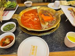 番茄鸳鸯锅-永發發串串火锅馆·烧烤·大排档(传媒大学店)