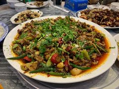 -江湖黑大兔(杨家坪店)