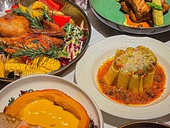 -Mogul Eatery·大亨餐酒馆