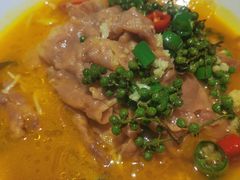金汤肥牛-吕氏疙瘩汤·海鲜新鲁菜(凯德mall新都心店)