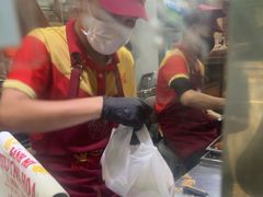 -Bánh Mì Huynh Hoa