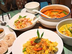 菠萝炒饭-帕蓝·暹罗料理(大学路店)