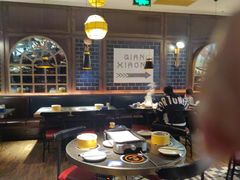 大堂-钱小奴海鲜自助黑金店(杭州滨江龙湖店)