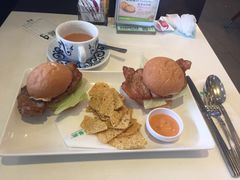 -翠华餐厅(山顶道店)