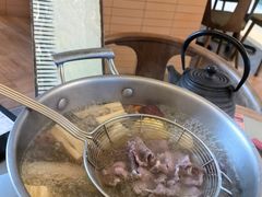 -潮界(LU·ONE凯德晶萃广场店)