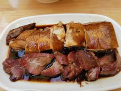 -正東记港味烧腊餐室(天鹅湖银泰城店)