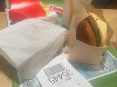 -麦当劳(徐汇漕溪北路百脑汇店)