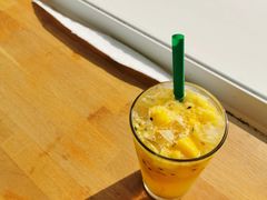 -花苑里咖啡(威远店)