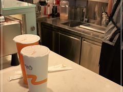 -CoCo都可(湖滨银泰店B区店)