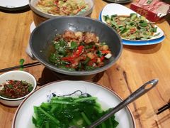 -老滇山寨•云南特色菜•地方菜•民族风情歌舞表演(金碧店)