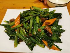 -长寿参鸡汤(朝韩风情街店)