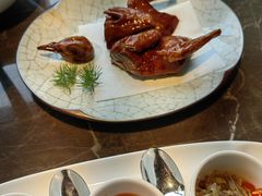 脆皮乳鸽-新荣记(BFC外滩金融中心店)
