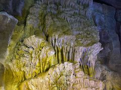 -泰安地下龙宫景区