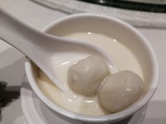 杏仁茶汤圆-稻香酒家·33年老字号·港式粤菜(富邦中心店)
