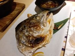 鹽燒三文魚頭-板长寿司(铜锣湾店)