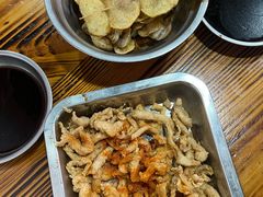 -阿姨小肉摊(同济西苑店)