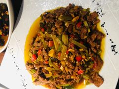 -老湘亲·品鉴湘菜(蔡塘爱琴海店)