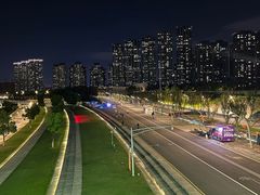 -南京眼步行桥