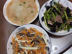 -爱的果实月嫂育婴师(世纪东方店)