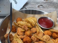 -J Create城市露营咖啡·简餐·宠物(上海动物园店)