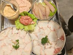 -鹿鸣山草本茶香火锅(园西路店)
