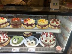 -花花卷卷·鲜食蛋糕(静安久光百货店)