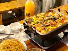-后街佬·炭火鲜鱼杂(南城店)