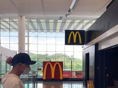 -麦当劳(深圳北站高铁店)