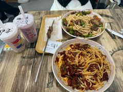 -歹歹的加个面过油肉拌面(贵州路店)