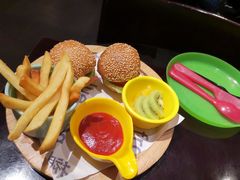 儿童餐三文鱼汉堡-bluefrog蓝蛙(悠唐购物中心店)